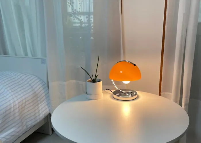 Quiet And Spacious 1-bedroom In Gangnam * Seul