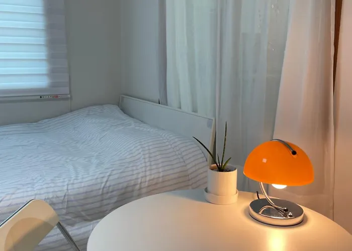 Appartamento Quiet And Spacious 1-bedroom In Gangnam