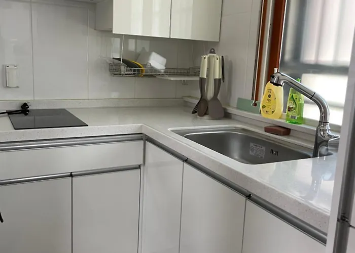 Appartamento Quiet And Spacious 1-bedroom In Gangnam