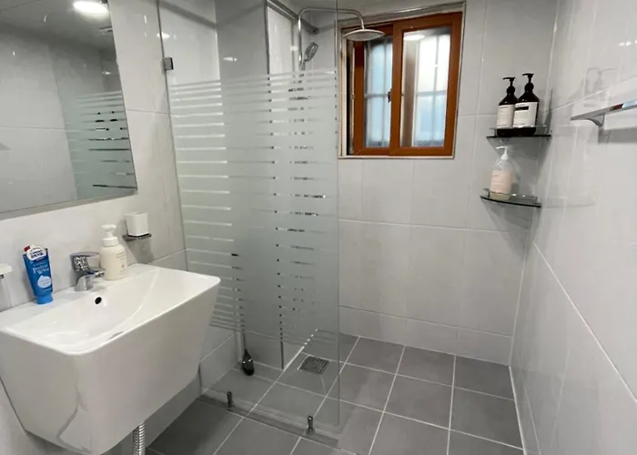 Appartamento Quiet And Spacious 1-bedroom In Gangnam Seul