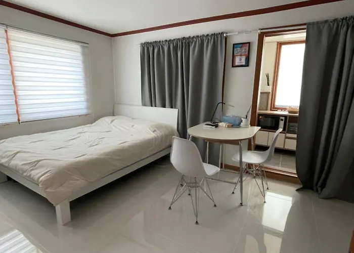 Appartamento Quiet And Spacious 1-bedroom In Gangnam Seul