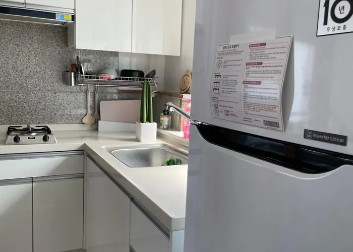 Appartamento Quiet And Spacious 1-bedroom In Gangnam