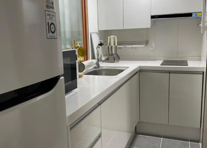 Appartamento Quiet And Spacious 1-bedroom In Gangnam Seul