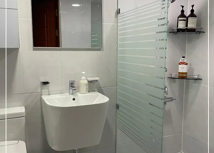 Appartamento Quiet And Spacious 1-bedroom In Gangnam