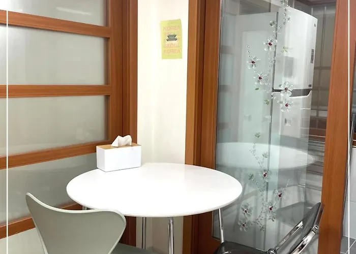 Appartamento Quiet And Spacious 1-bedroom In Gangnam Seul